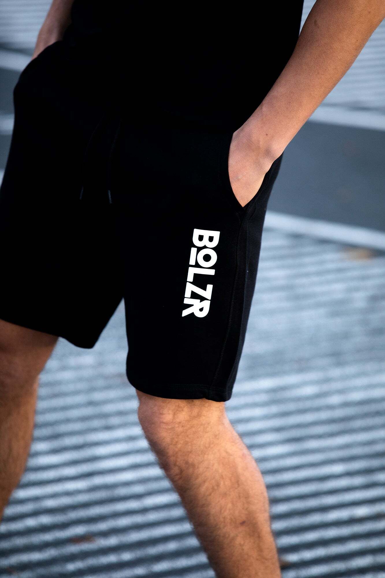 BOLZR Joggingshorts Schwarz M
