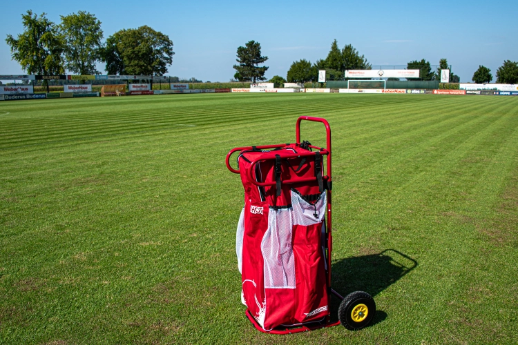 Lynxsport GmbH Lynxsport GmbH POWERCART®  - der ultimative Gerätewagen - Fußball rot/weiß Lynxsport GmbH Lynxsport GmbH POWERCART®  - der ultimative Gerätewagen - Fußball rot/weiß