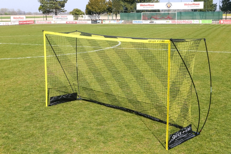 Lynxsport GmbH QUICKFIRE® Fußballtor 3,6 x 1,8m