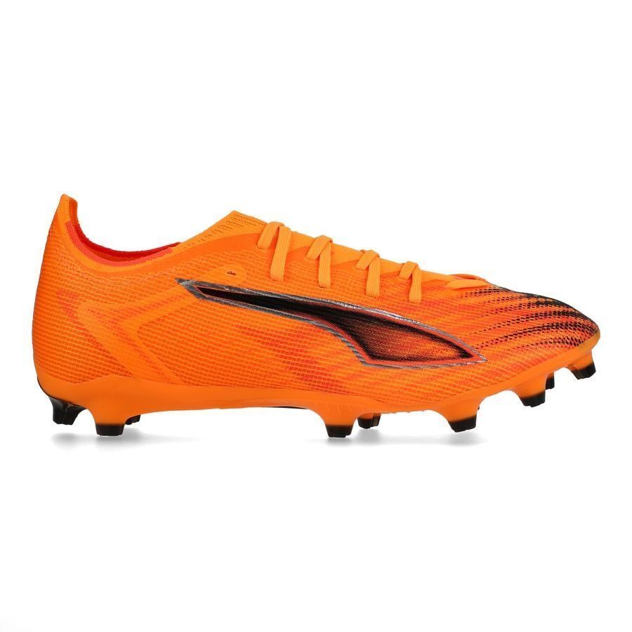 heat fire-puma black-glowing red