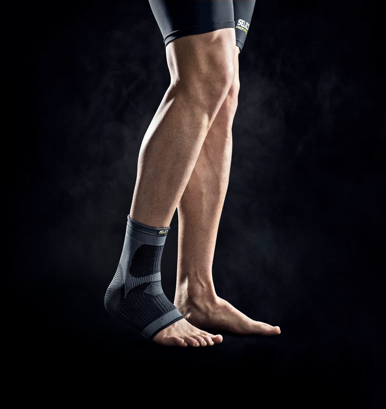 Select Elastische Knöchelbandage schwarz M Select Elastische Knöchelbandage schwarz M