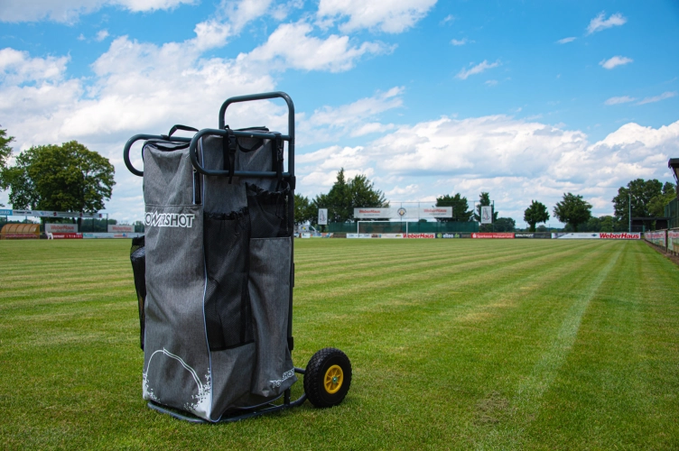 Lynxsport GmbH Lynxsport GmbH POWERCART®  - der ultimative Gerätewagen - Fußball grau/weiß Lynxsport GmbH Lynxsport GmbH POWERCART®  - der ultimative Gerätewagen - Fußball grau/weiß